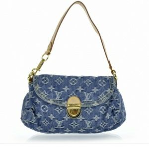 Authentic 100% Louis Vuitton  Pleaty Denim Mini